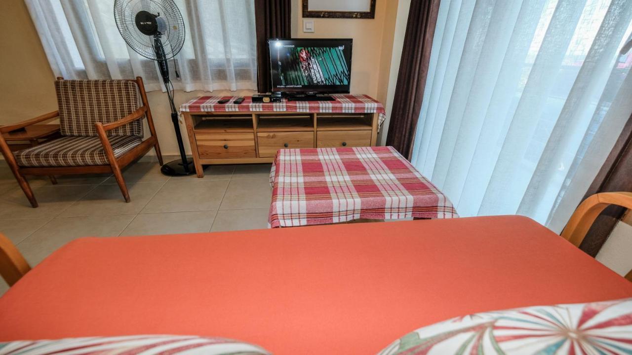 قرابورون Teras Butik Apart المظهر الخارجي الصورة