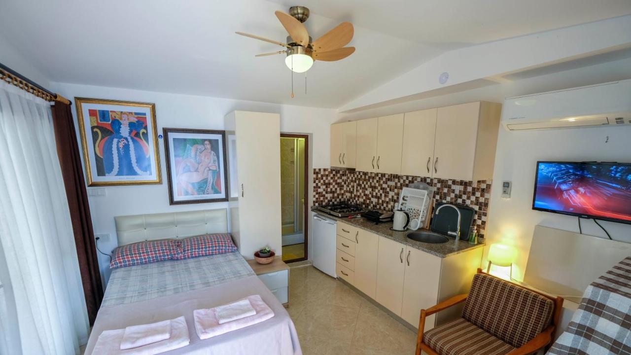قرابورون Teras Butik Apart المظهر الخارجي الصورة
